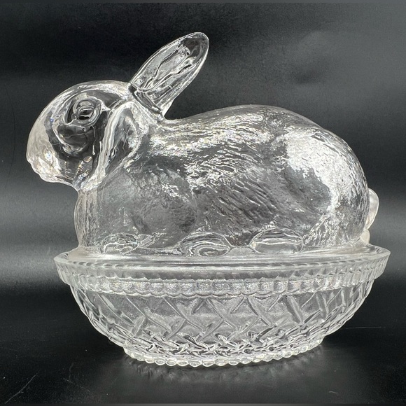 Vintage Imperial Lenox Glass Bunny Rabbit On Basket Candy Trinket Dish Box Lid - Picture 2 of 13